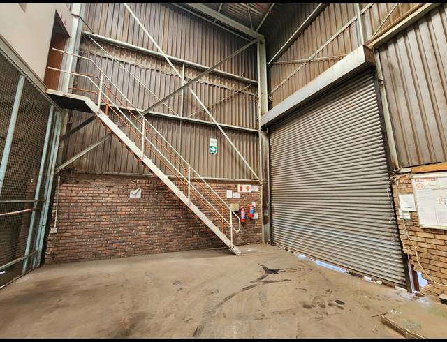 8,000M² FACTORY TO LET IN SPARTAN